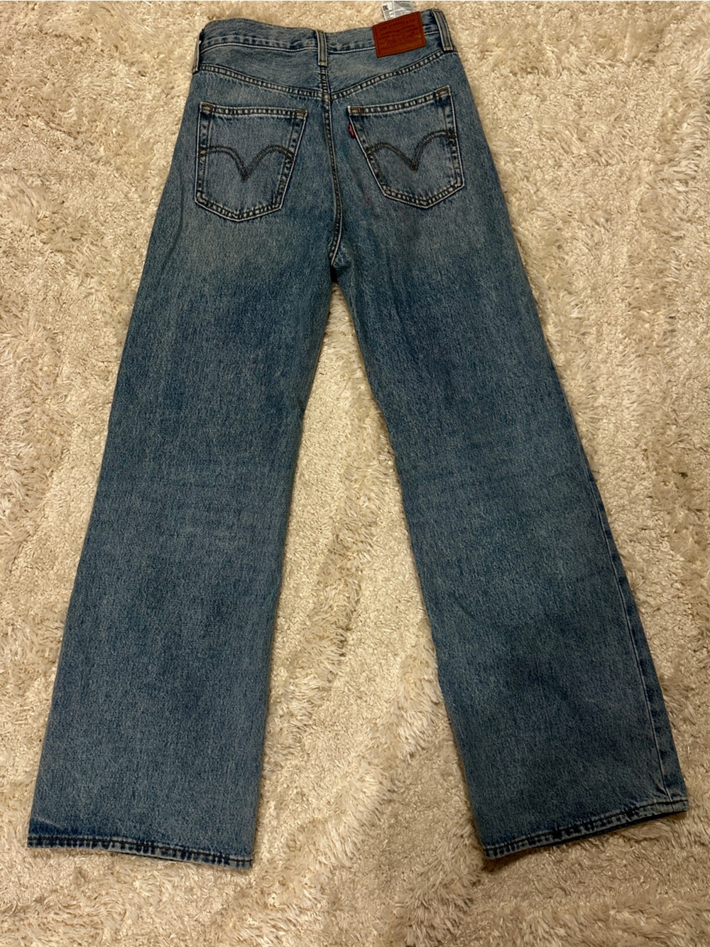 Levi’s Ribcage Wide Leg Jeans - Picture 2 of 6